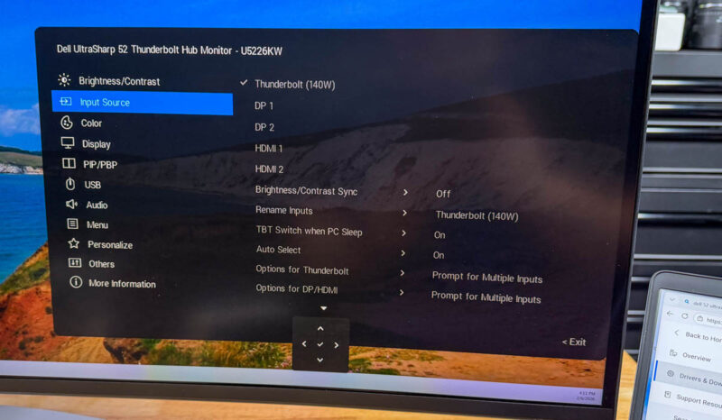 Dell UltraSharp 52 Thunderbolt Hub Monitor Input Source Menu