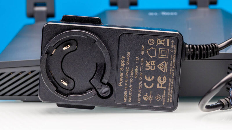 GL.iNet Flint 3 BE9300 Power Supply 2