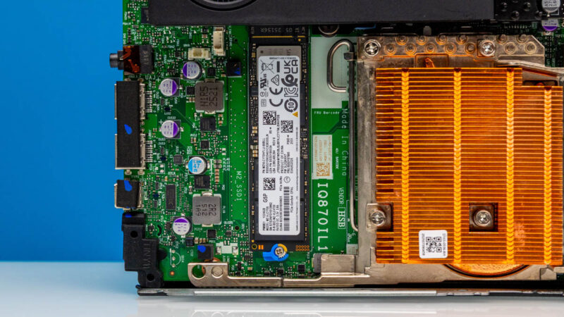 Lenovo ThinkStation P3 Tiny Gen 2 Workstation PCIe NVMe 1