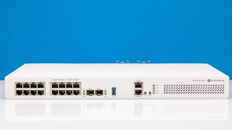 MikroTik CRS418 8P 8G 2S RM Front 1