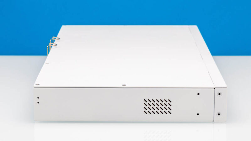 MikroTik CRS418 8P 8G 2S RM Side 2