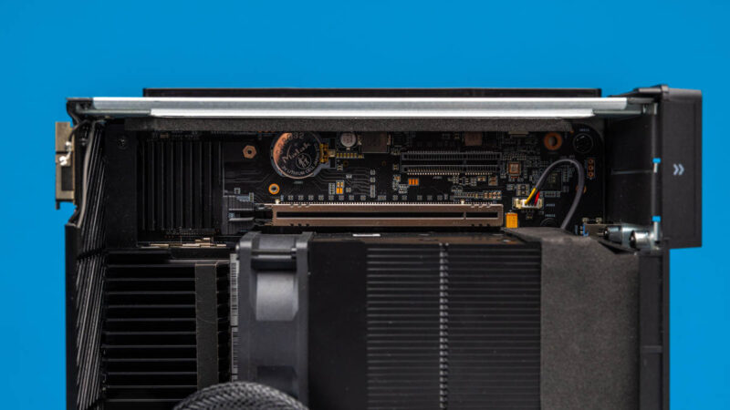 Minisforum MS 02 Ultra PCIe Slot 5