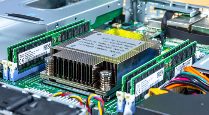 Intel Xeon 6 SoC Family Overview This is Granite Rapids-D 40 Core Intel Xeon 6 SoC Granite Rapids D Under Heatsink