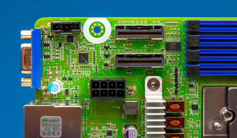 ASRock Rack TURIND8 2L2T Top Left MCIO And Power