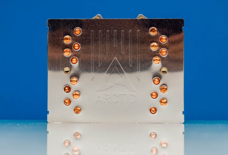 Arctic Freezer 4U SP5 2