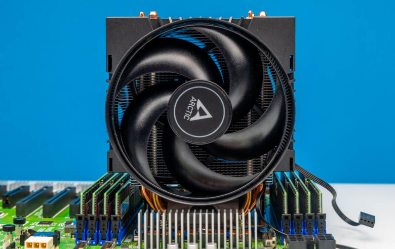 Arctic Freezer 4U SP5 In ASRock Rack TURIND8 2L2T 3