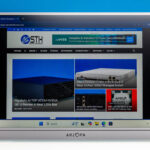 Arzopa Z3FC 16.1” 180Hz 2.5K Portable Monitor Front 3