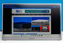 Arzopa Z3FC 16.1in 180Hz 2.5K Portable Monitor Arzopa Z3FC 16.1'' 180Hz 2.5K Portable Monitor Front 3