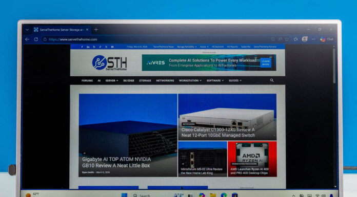 Arzopa Z3FC 16.1in 180Hz 2.5K Portable Monitor Arzopa Z3FC 16.1'' 180Hz 2.5K Portable Monitor Front 3