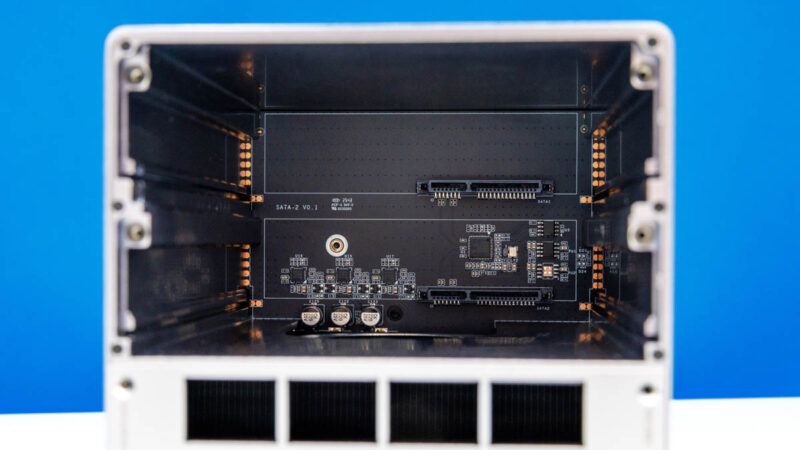 Beelink ME Pro L 12512EJ0W64 HD XB SATA Hard Drive Back Plane 1