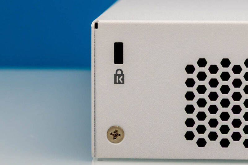 Cisco Catalyst C1300 12XT 2X Kensington Lock Switch 1