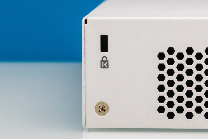 Cisco Catalyst C1300 16XTS Kensington Lock Switch 1