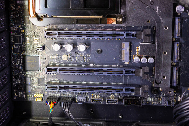 Gigabyte Booth Tour W775 V10 L01 PCIe Slots 1