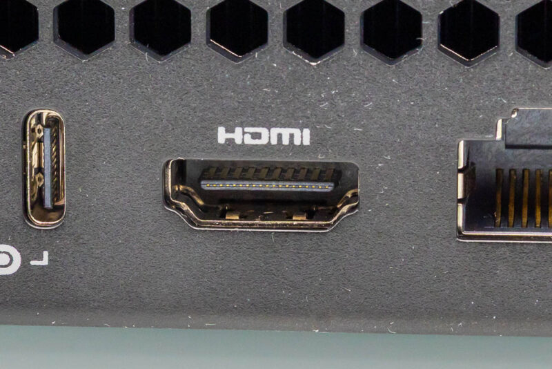 Lenovo PGX NVIDIA GB10 HDMI 2.1 Ports 1