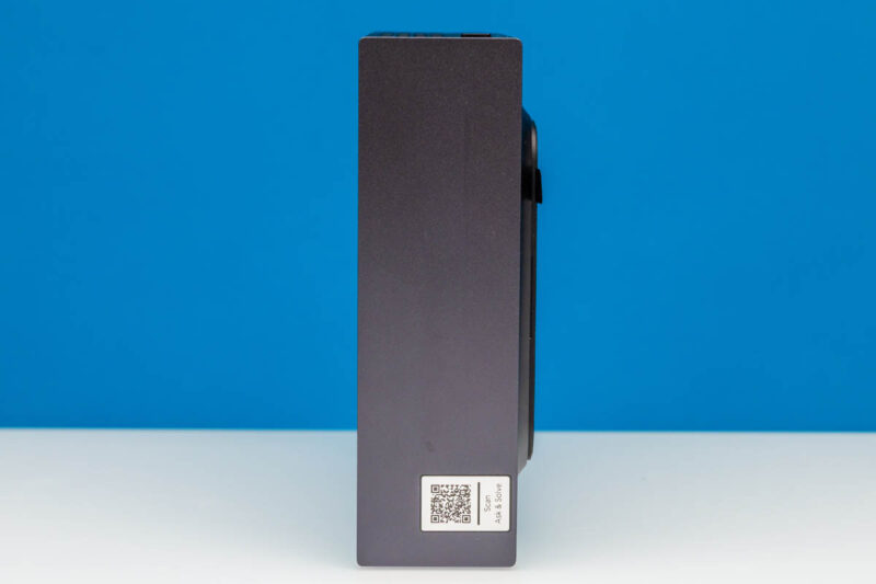 Lenovo PGX NVIDIA GB10 Side 3