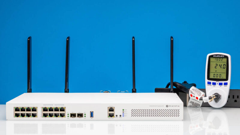 MikroTik CRS418 8P 8G 2S 5axQ2axQ RM Idle Power Consumption 1