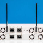 MikroTik CRS418 8P 8G 2S 5axQ2axQ RM MikroTik CRS418 8P 8G 2S RM Comparison 2