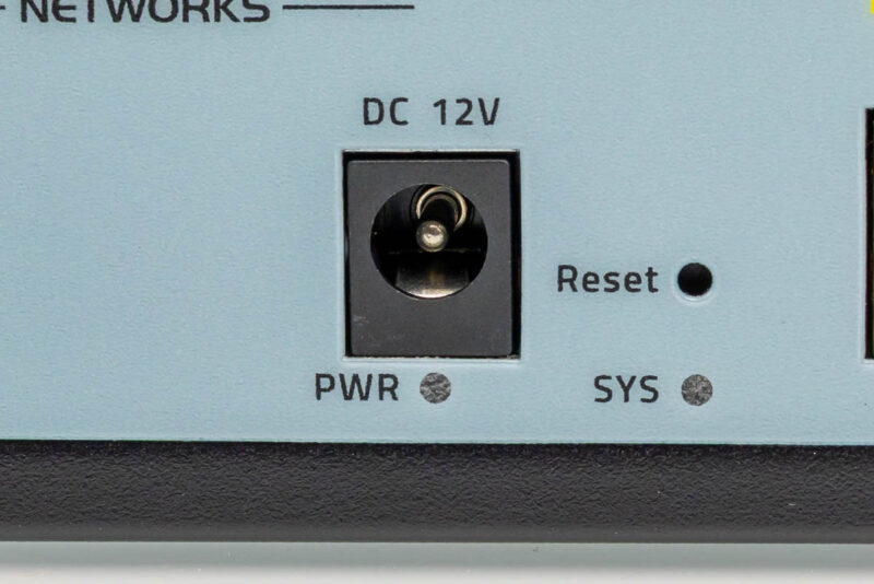 Sodola SL510S 4T2XS DC Power Input 1