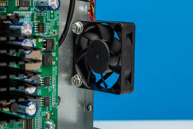 Sodola SL510S 4T2XS Fan 1