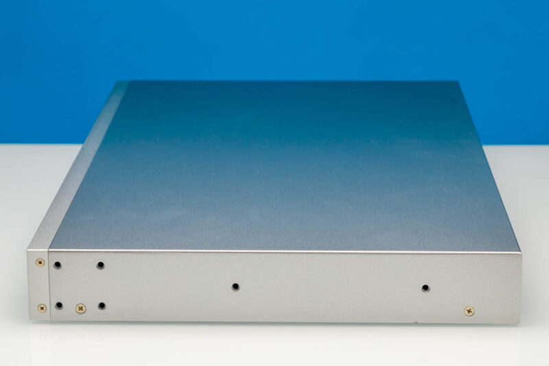 Ubiquiti UniFi USW Pro XG 10 PoE Side 1