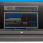 AOC 16T20 Portable Monitor Front 3
