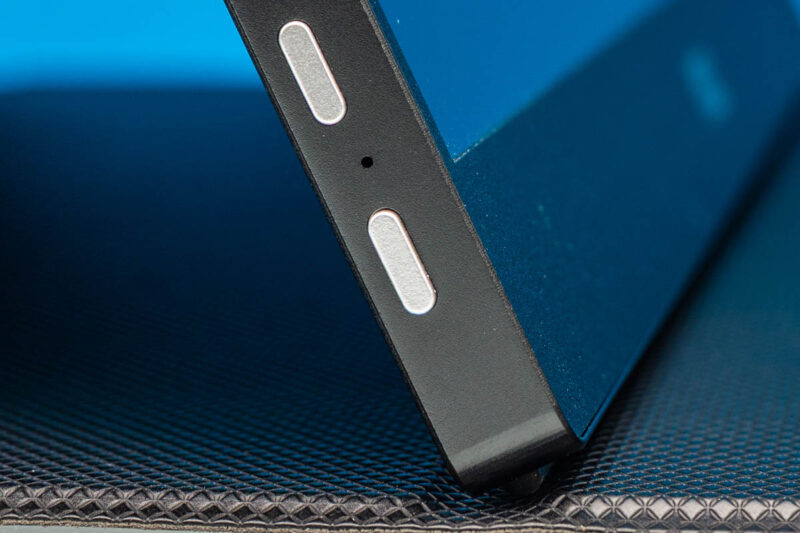 AOC 16T20 Portable Monitor Power Button 1