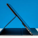 AOC 16T20 Portable Monitor Side 3