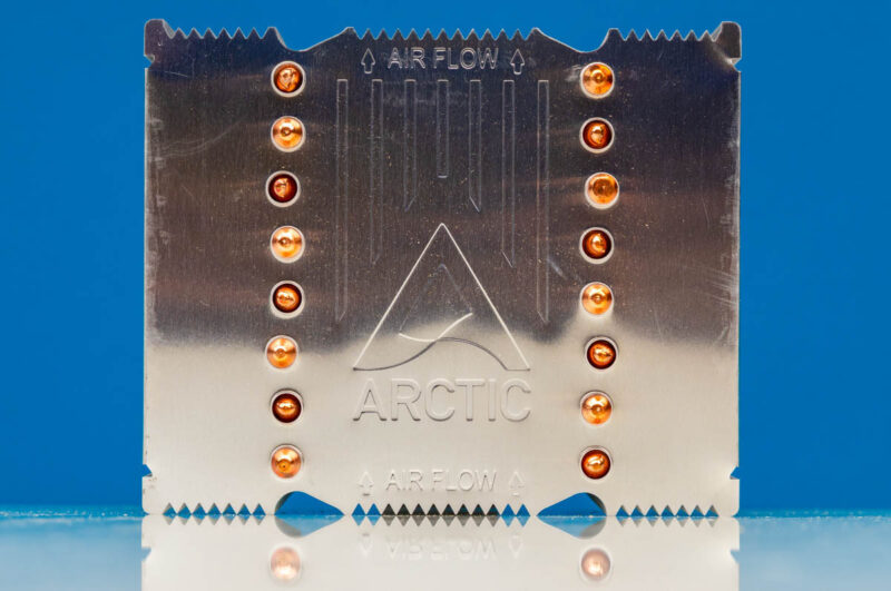 Arctic Freezer 4U OneX 4