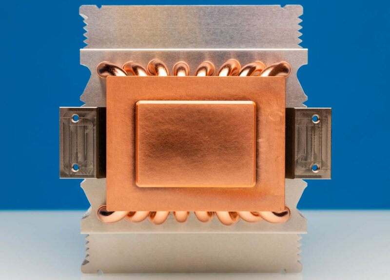 Arctic Freezer 4U OneX 6