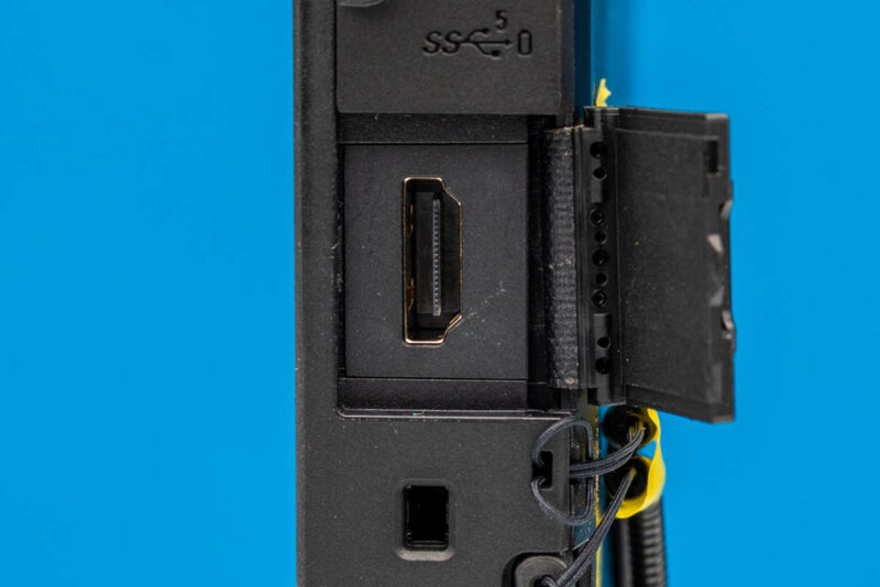 Dell Pro Rugged 12 Tablet HDMI 2.0 Slot 1
