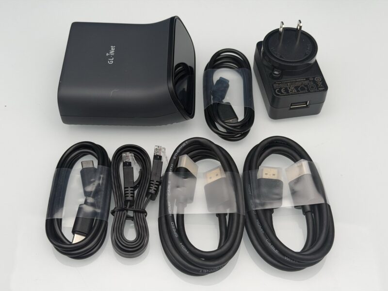 GL.iNet Comet Pro RM 10 Accessories Large