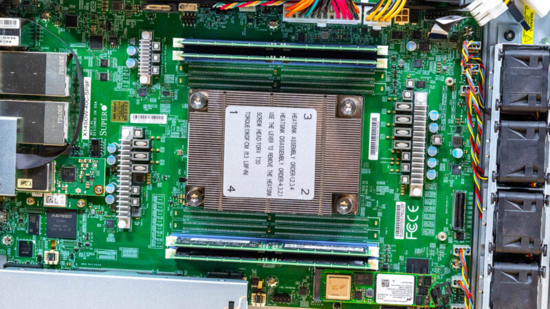 Supermicro SuperServer SYS 112D 40C FN8P HeatSink 4