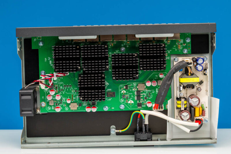 TP Link TL SX1008 Inside 1