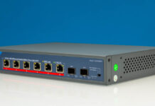 YuanLey YS100-0602T Review a Cheap 8-port 10GbE Switch YuanLey YS100 0602T Front Angled 1