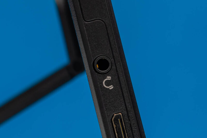 ASUS ZenScreen MB169CK 3.5mm audio jack