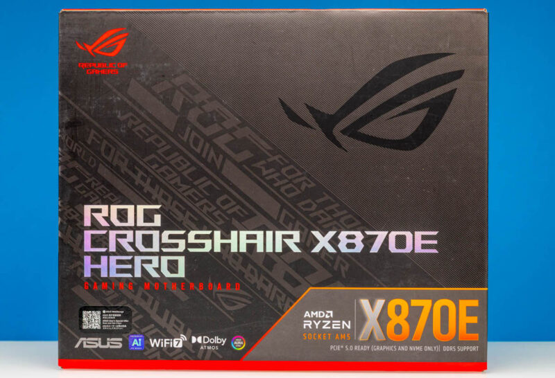 ASUS ROG Crosshair X870E Hero Box 1