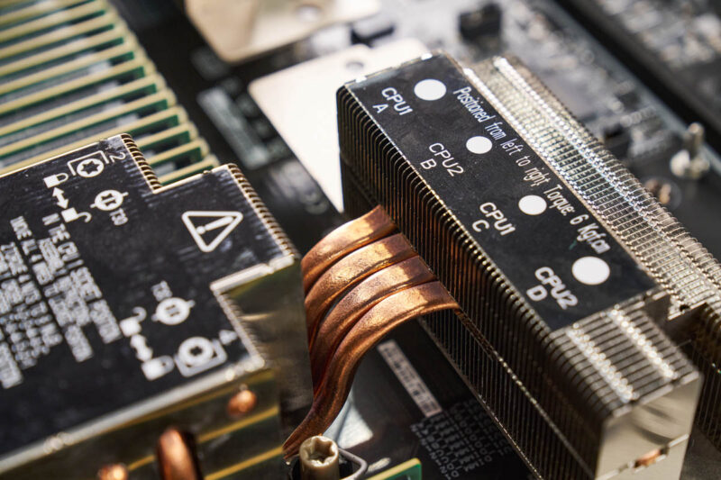 ASUS XA NB3I E12 CPU Tray 12 CPU Heatsink Heatpipes