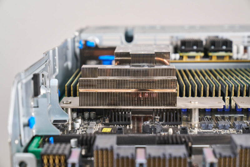 ASUS XA NB3I E12 CPU Tray 3 Intel Xeon Heatsink