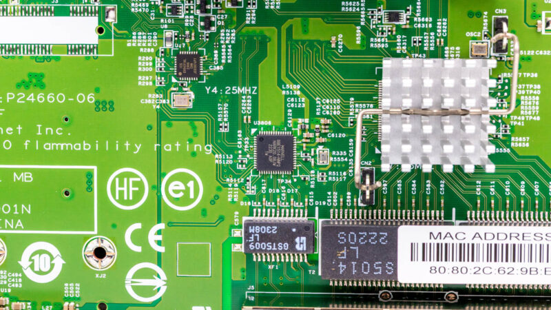 Fortinet FortiGate 40F Chip 4