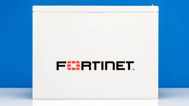 Fortinet FortiGate 40F Top 1