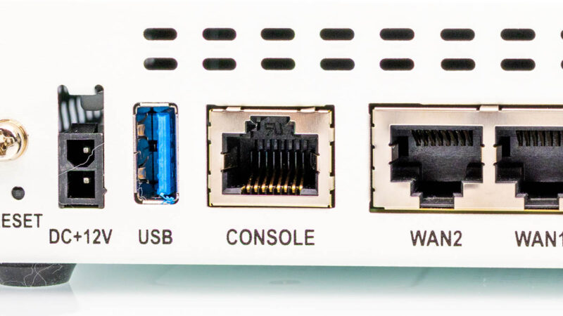 Fortinet FortiGate 60F Console Port 1