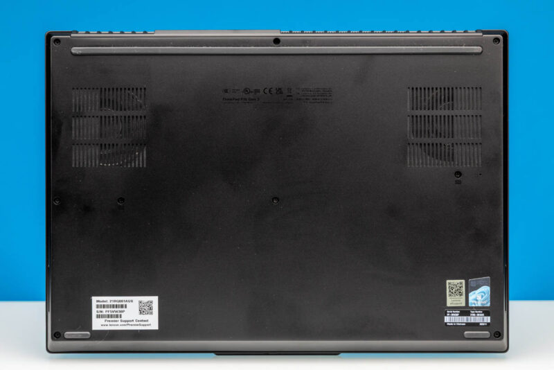 Lenovo ThinkPad P16 Gen 3 Bottom 1