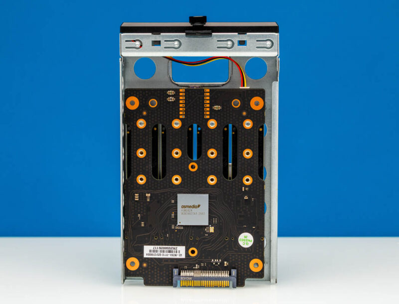 ZimaCube 2 Pro NAS M.2 Drive Bay 6