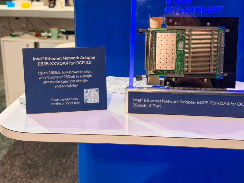 Intel E835 XXVDA4 OCP NIC 3.0 At HPE Discover 2026 1