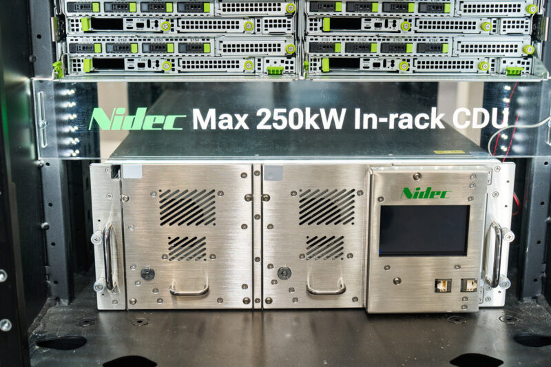 MiTAC HPC Liquid Cooled Rack CDU