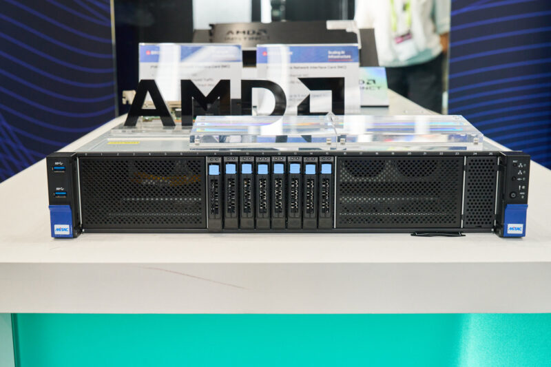 MiTAC TN85 B8261 Server