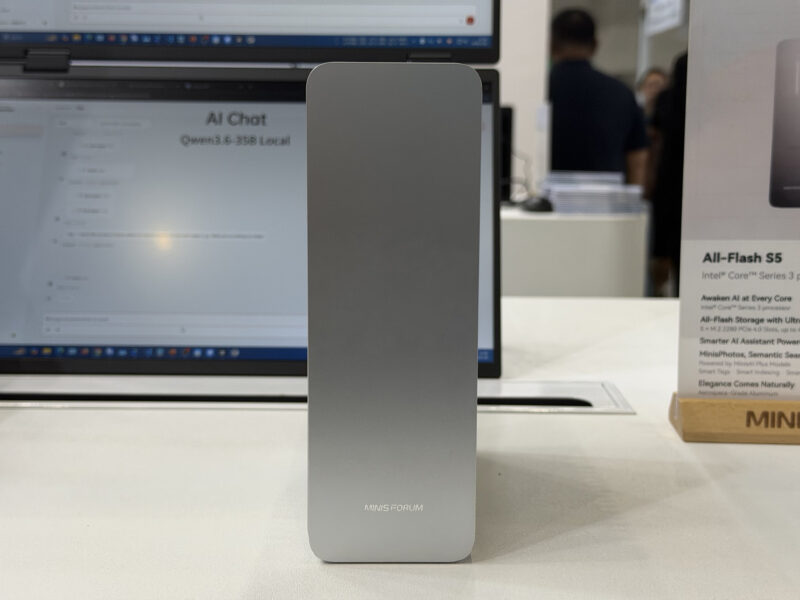 Minisforum S5 NAS Front
