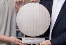 OpenAI Jalapeño Intelligence Platform Shown Powered by Broadcom OpenAI Jalapeño Intelligence Platform Wafer