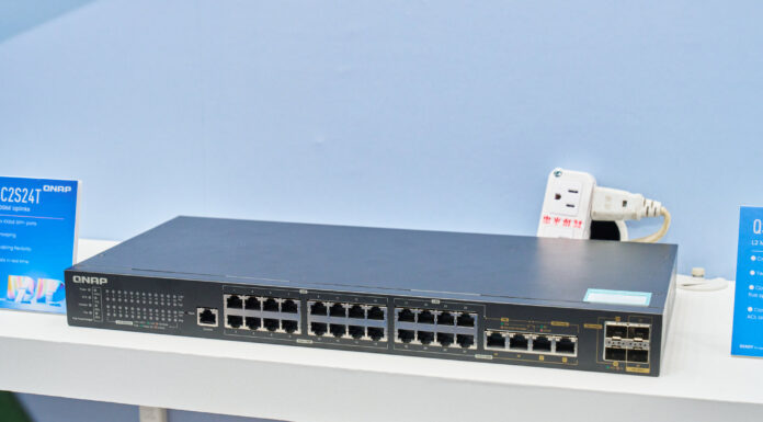 QNAP QSW-M2130 2.5GbE and 10GbE Switches Shown QNAP QSW M2130P 2C2S26T Hero