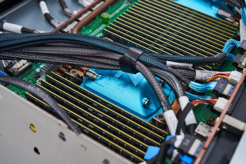 ASRock Rack 4U16X GNR2 ZC 70 Large